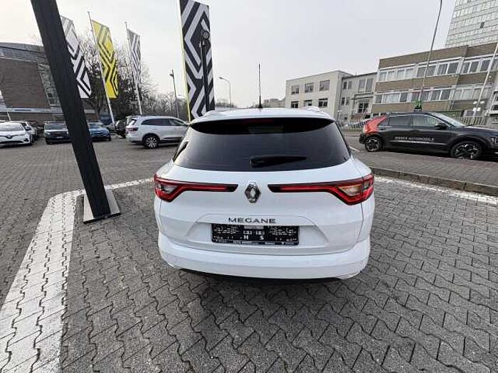 Renault Megane IV Grandtour Limited TCe 140