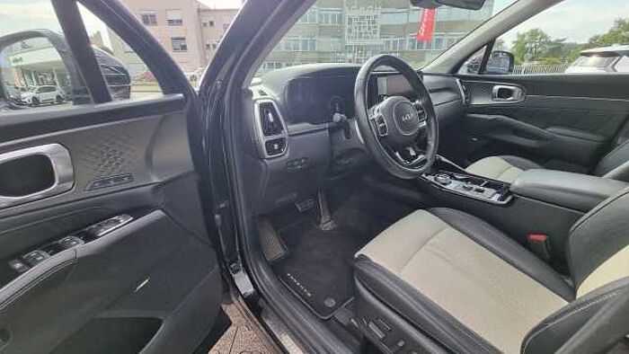 Kia Sorento Platinum 4WD Plug-In Hybrid