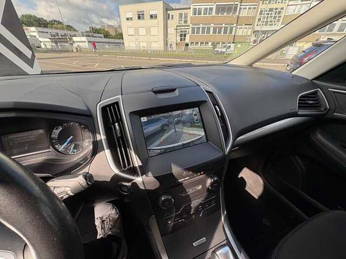 Ford Galaxy Business 2.0