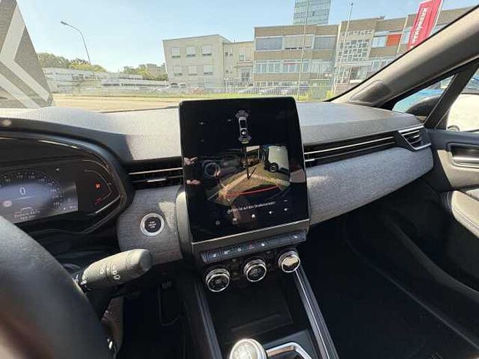 Renault Clio V Lutecia