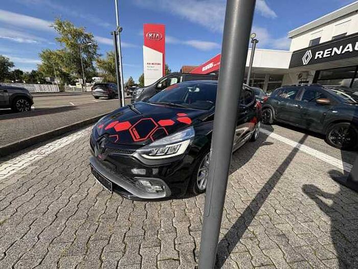 Renault Clio R. S. TCe 200