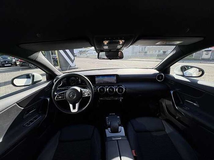 Mercedes-Benz A 200 A-Klasse d Progressive