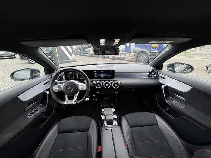 Mercedes-Benz A 35 AMG A-Klasse 4Matic