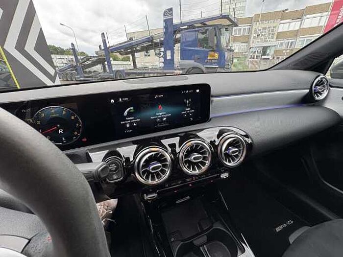 Mercedes-Benz A 35 AMG A-Klasse 4Matic