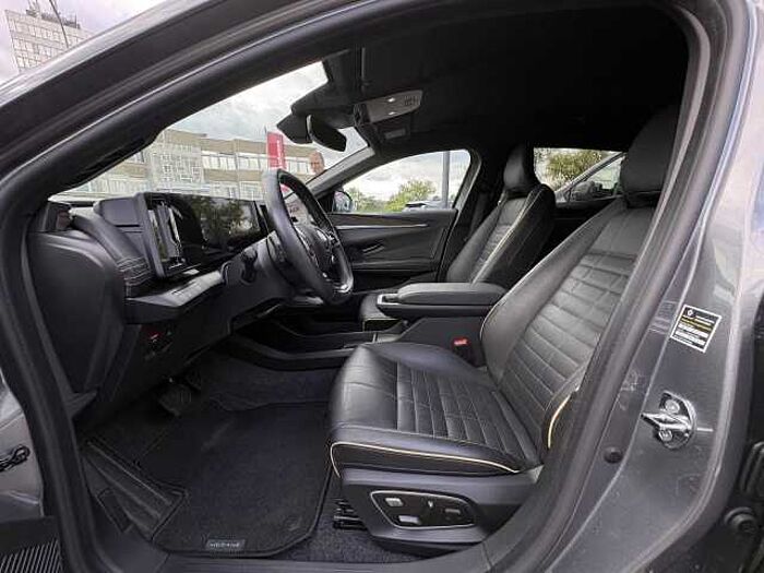 Renault Megane E-TECH Electric Iconic EV60 220HP