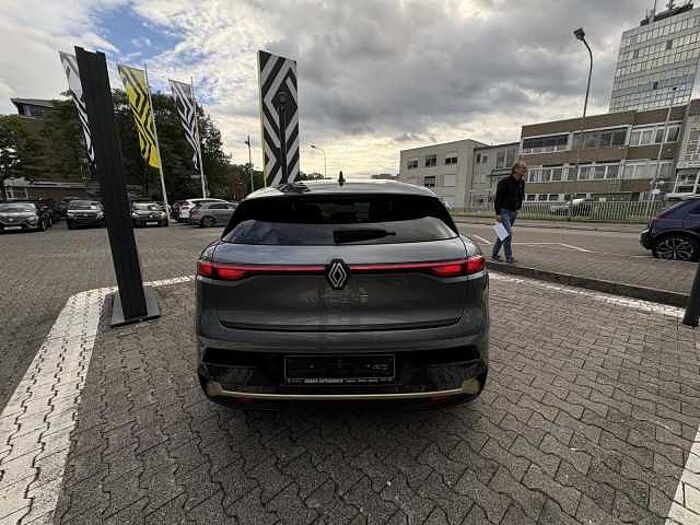 Renault Megane E-TECH Electric Iconic EV60 220HP