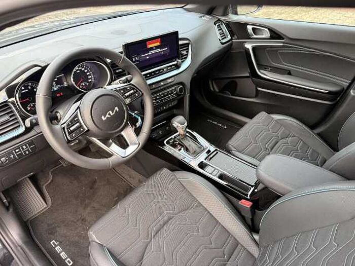 Kia cee'd / Ceed Ceed SW NIGHTLINE STD