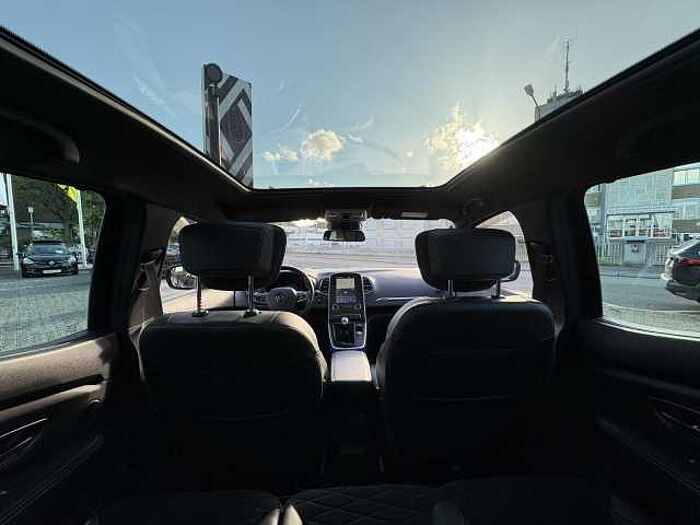 Renault Scenic IV Black Edition