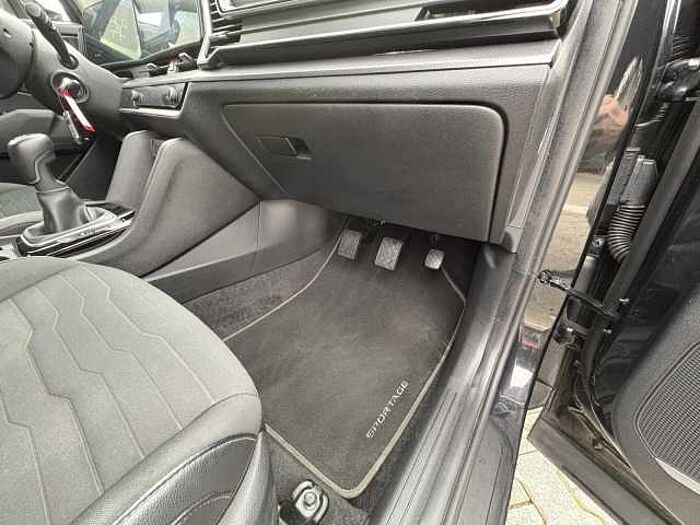 Kia Sportage 1.6 CRDi Mild Hybrid Vision