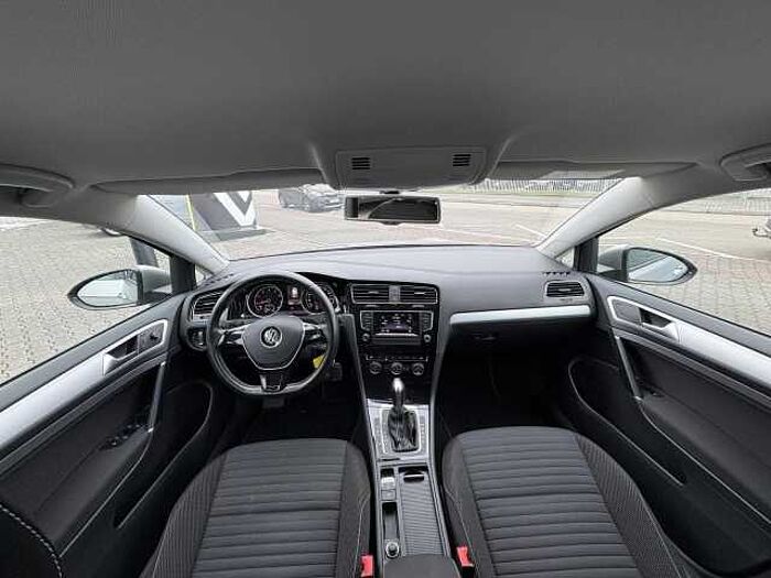 Volkswagen Golf VII 1.4 TSI Cup BMT