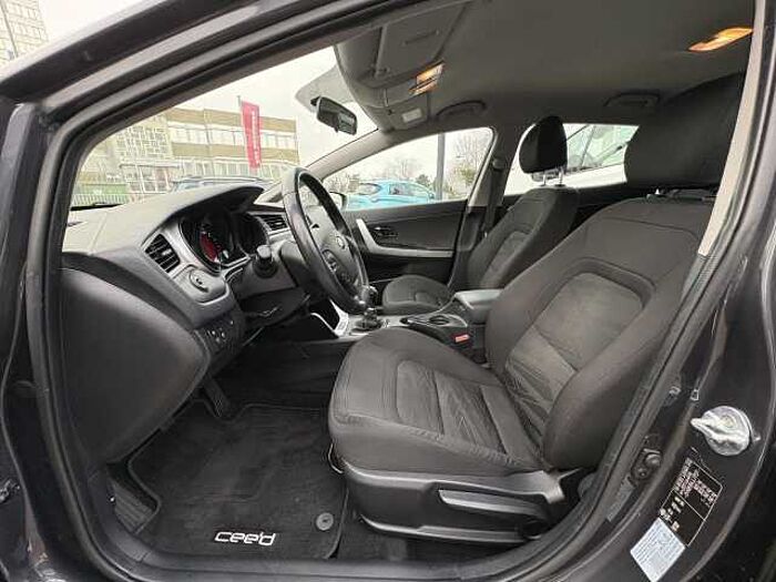 Kia cee'd / Ceed 1.4 CVVT Edition 7
