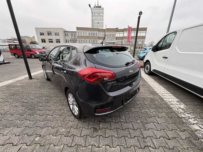 Kia cee'd / Ceed 1.4 CVVT Edition 7