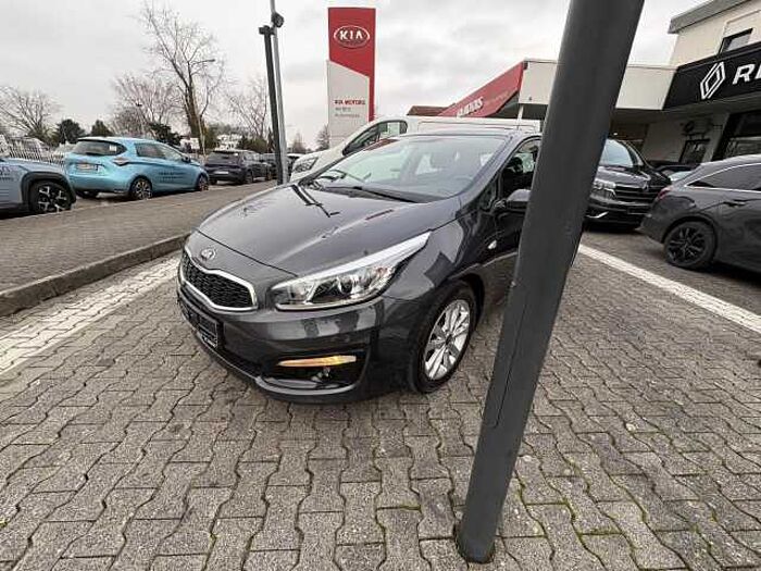 Kia cee'd / Ceed 1.4 CVVT Edition 7