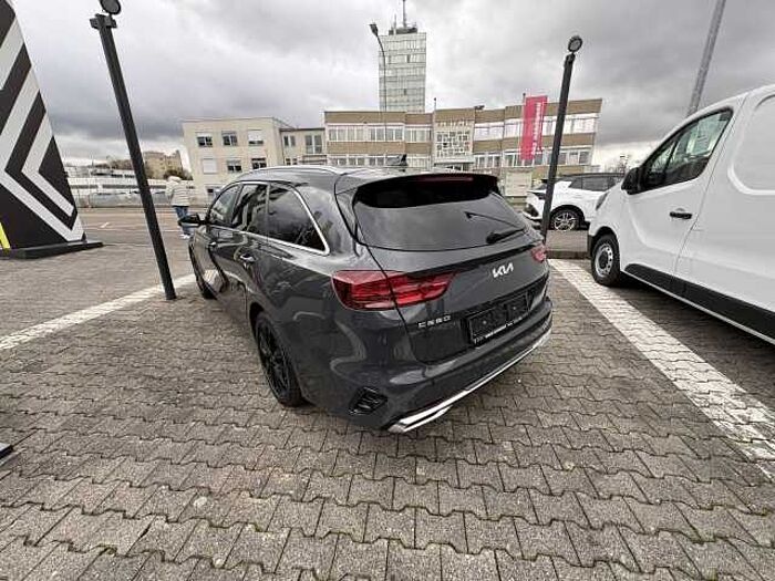 Kia cee'd / Ceed 1.6 Plug-in Hybrid Platinum Edition