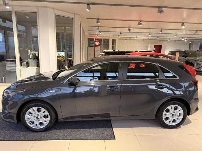 Kia cee'd / Ceed 1.5 T-GDI VIS KOMF+