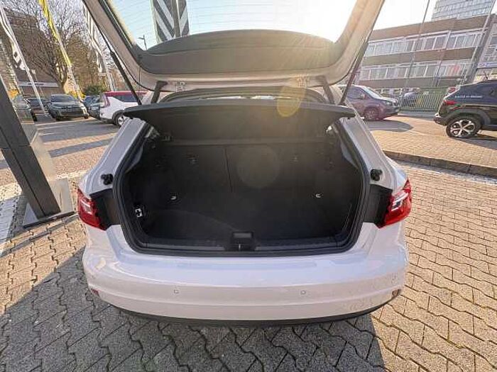Audi A1 30 Sportback 1.0.TFSI basis