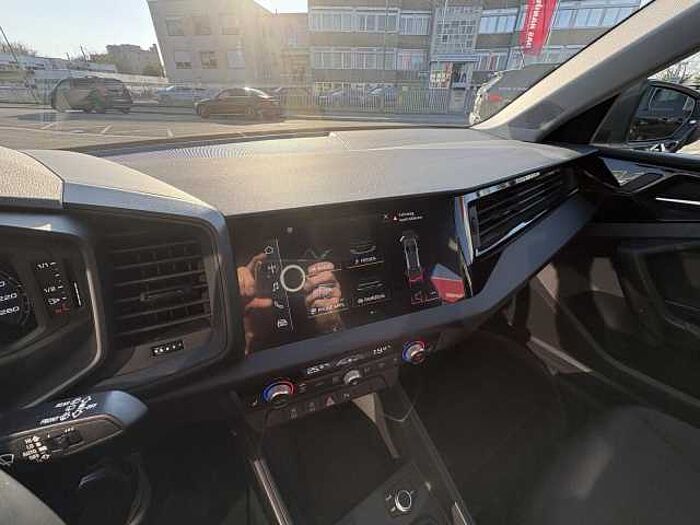 Audi A1 30 Sportback 1.0.TFSI basis