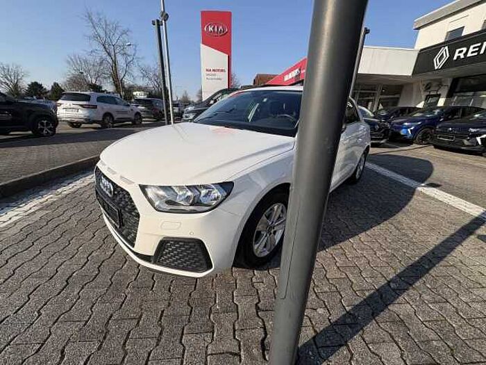 Audi A1 30 Sportback 1.0.TFSI basis