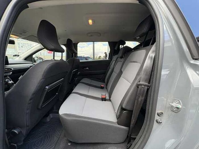 Dacia Jogger 1.6 E-TECH Hybrid 140 Extreme