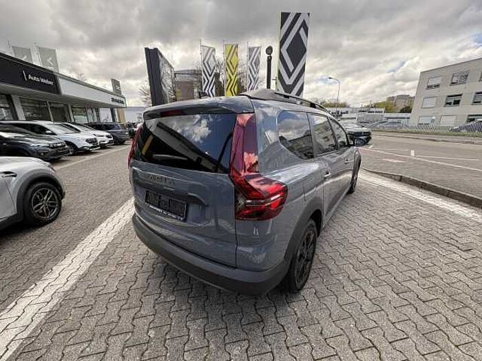 Dacia Jogger 1.6 E-TECH Hybrid 140 Extreme