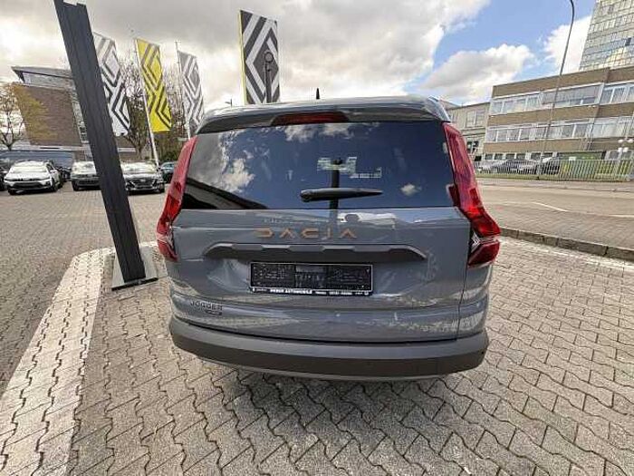 Dacia Jogger 1.6 E-TECH Hybrid 140 Extreme