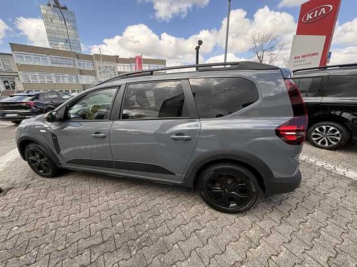 Dacia Jogger 1.6 E-TECH Hybrid 140 Extreme