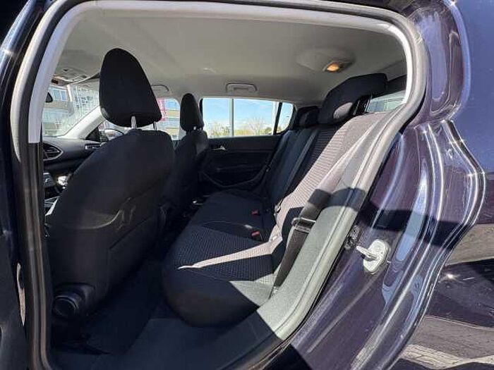 Peugeot 308 1.2 PureTech 130 Active