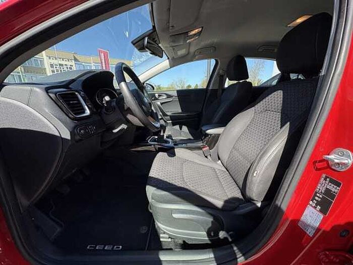 Kia cee'd / Ceed 1.4 TGDI Spirit