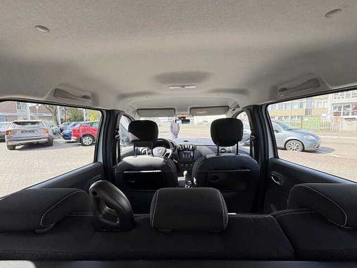 Dacia Lodgy 1.3 TCe 130 Stepway GPF