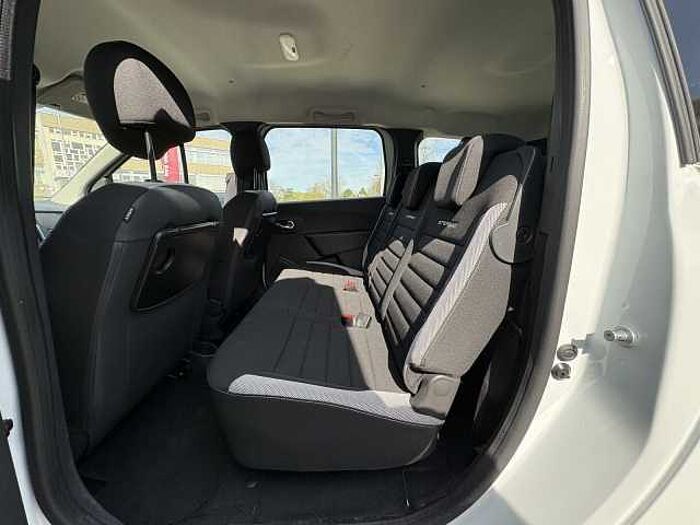 Dacia Lodgy 1.3 TCe 130 Stepway GPF