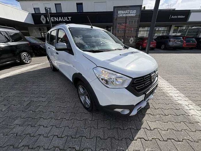 Dacia Lodgy 1.3 TCe 130 Stepway GPF
