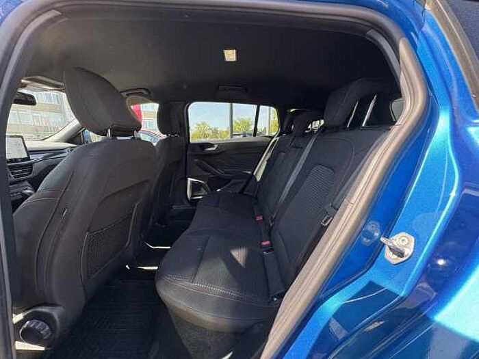 Ford Focus 1.0 EcoBoost Mild-Hybrid ST-Line S/S