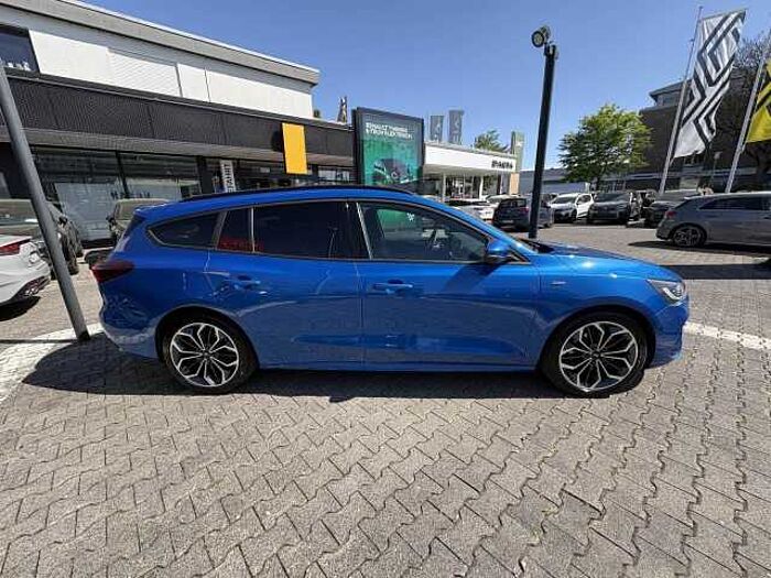 Ford Focus 1.0 EcoBoost Mild-Hybrid ST-Line S/S