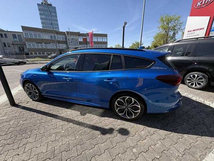 Ford Focus 1.0 EcoBoost Mild-Hybrid ST-Line S/S