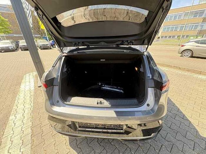 Renault Megane E-TECH Equilibre EV40 130hp boost charge