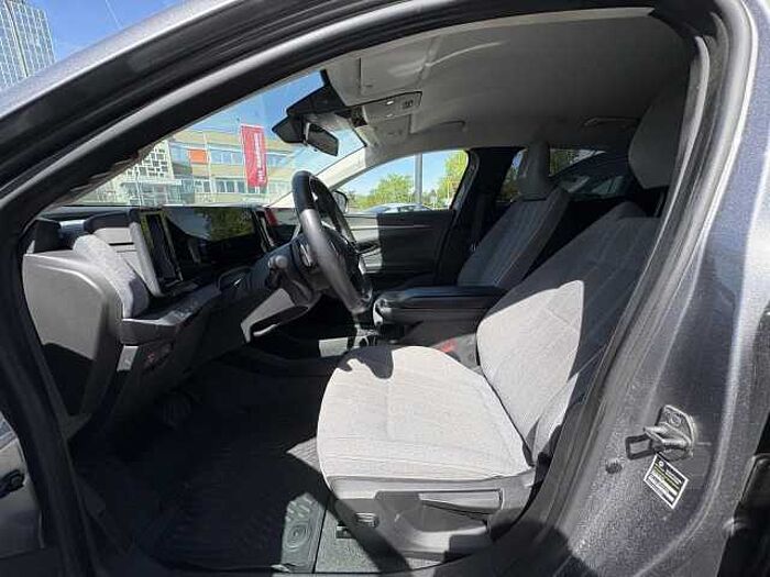 Renault Megane E-TECH Equilibre EV40 130hp boost charge
