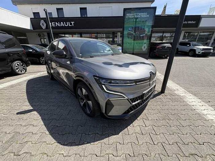 Renault Megane E-TECH Equilibre EV40 130hp boost charge
