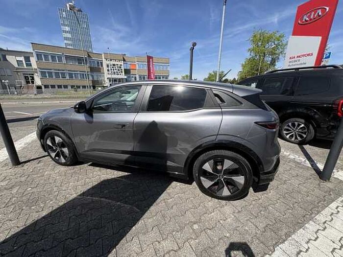 Renault Megane E-TECH Equilibre EV40 130hp boost charge