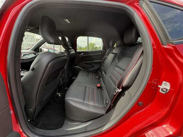 Renault Arkana 1.3 TCe 160 Mild-Hybrid R. S. Line