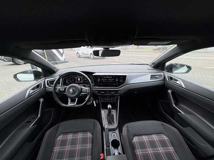 Volkswagen Polo 2.0 TSI GTI