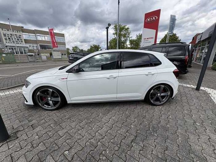 Volkswagen Polo 2.0 TSI GTI