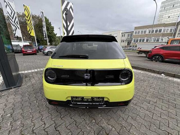 Honda e Advanc Pakt 17' 17'