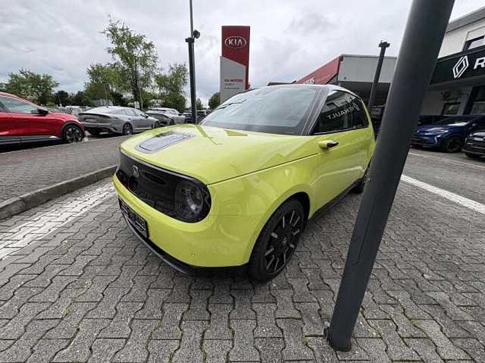 Honda e Advanc Pakt 17' 17'