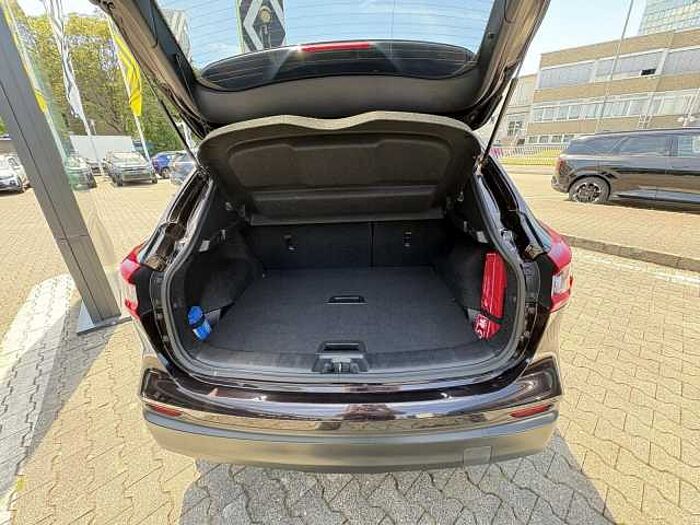 Nissan Qashqai 1.2 DIG-T N-Connecta