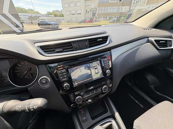 Nissan Qashqai 1.2 DIG-T N-Connecta