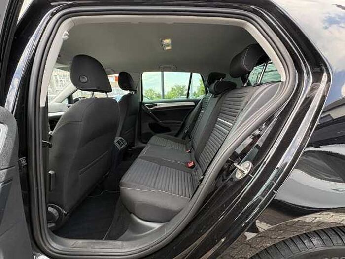 Volkswagen Golf VII 1.2 TSI Cup BMT