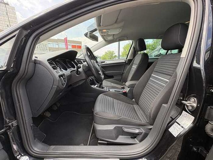 Volkswagen Golf VII 1.2 TSI Cup BMT