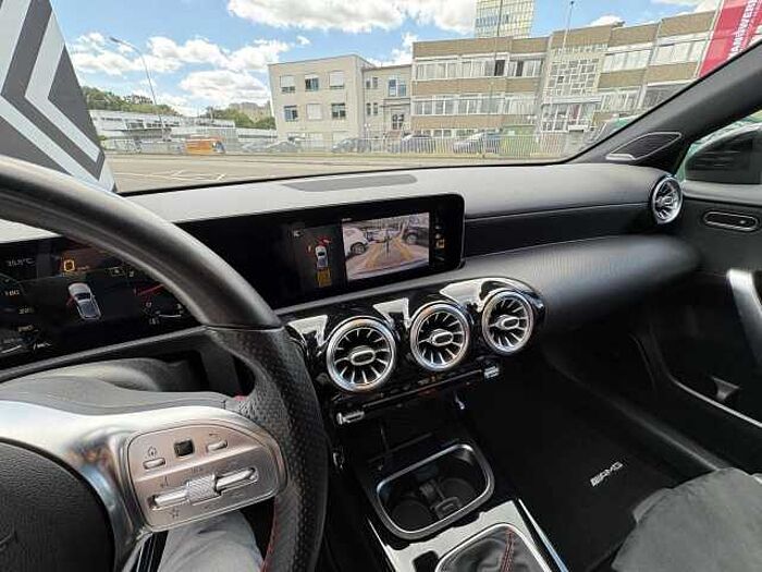 Mercedes-Benz A 200 AMG Line