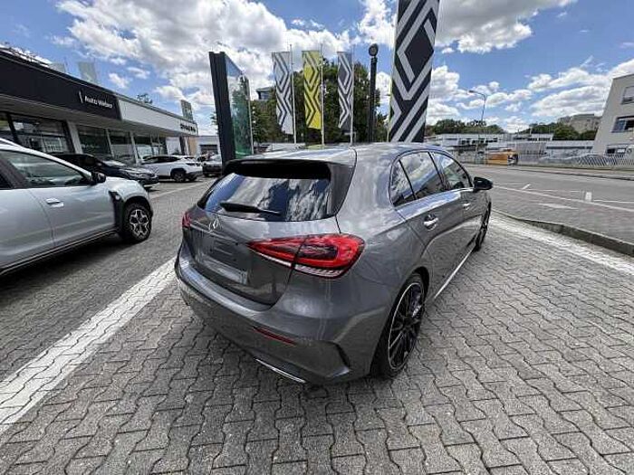Mercedes-Benz A 200 AMG Line