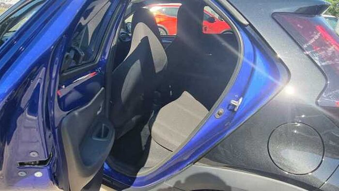 Toyota Aygo X 1.0 VVT-i Pulse